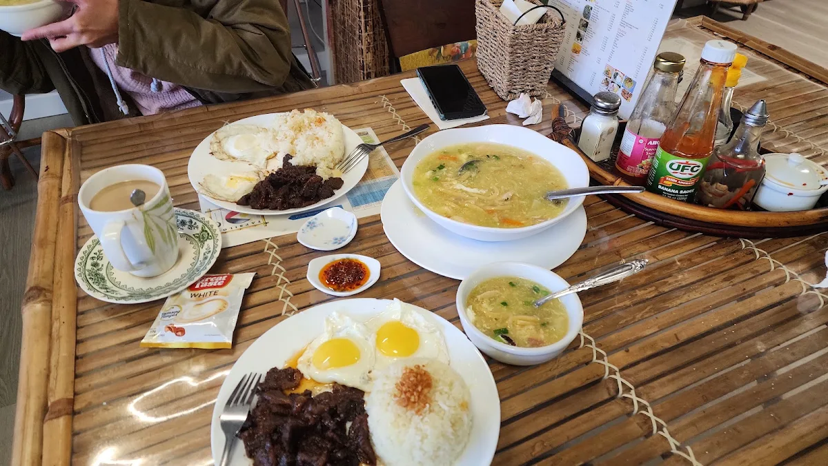 Tapsilog Lomi, Tapsilog Filipino Cuisine
