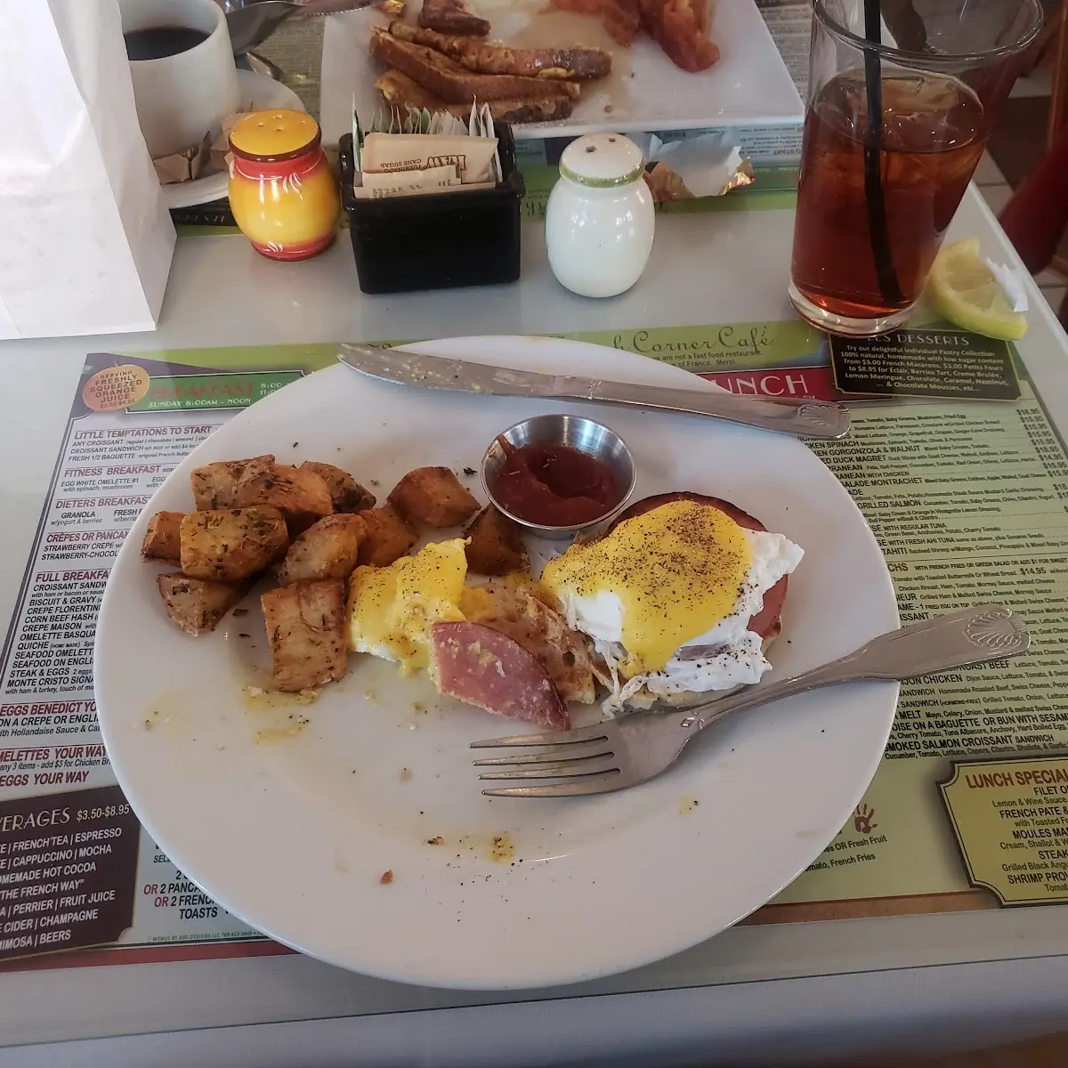 Eggs Benedict