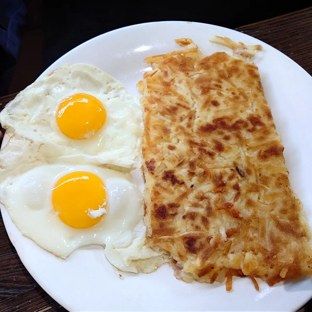 Hash Brown & Gravy with Toast Breakfast