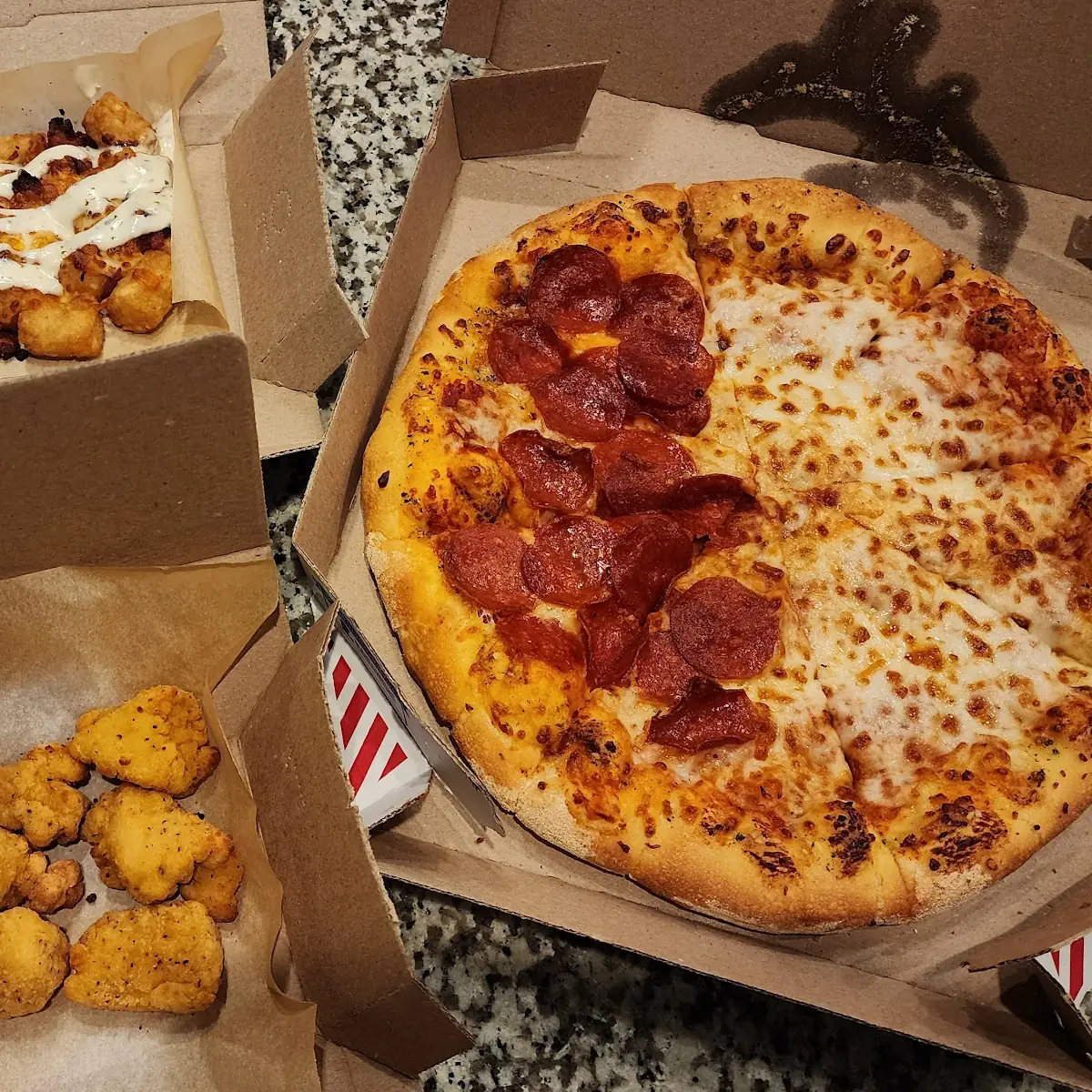 Pepperoni Pizza Combo