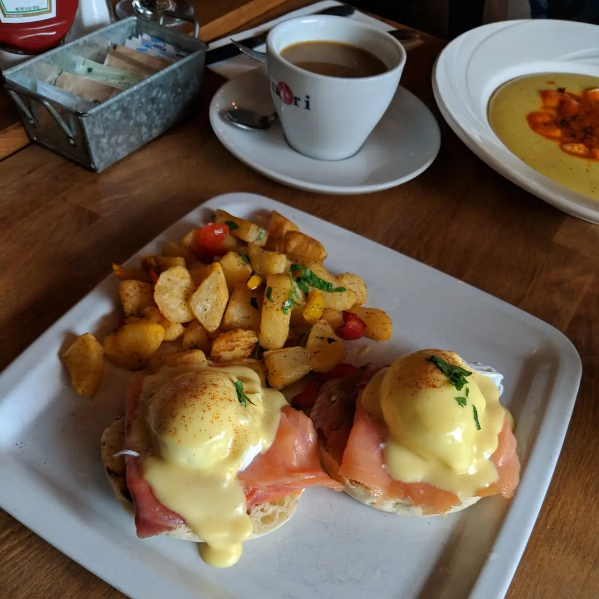 Eggs Benedict