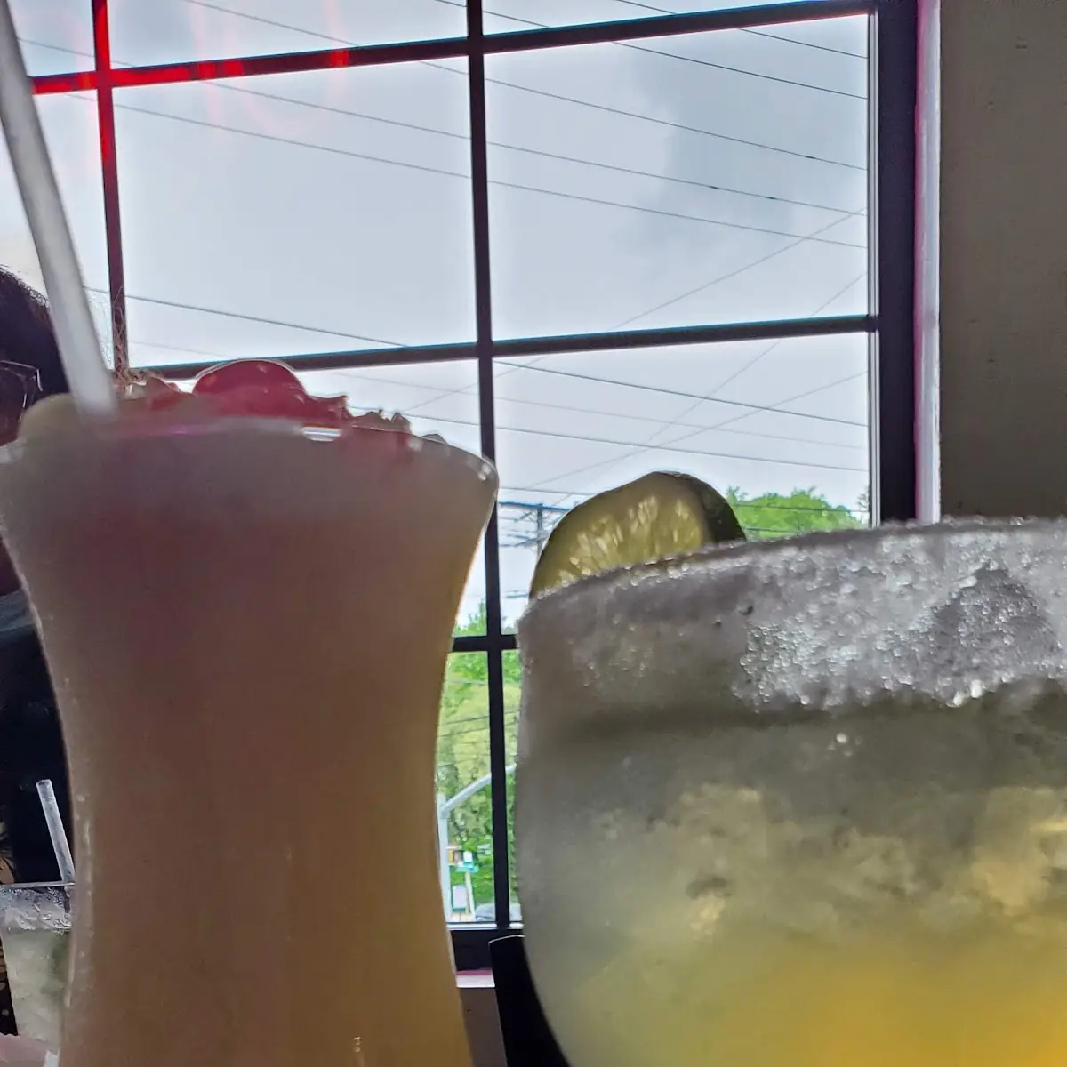 Margarita Y Piña Colada