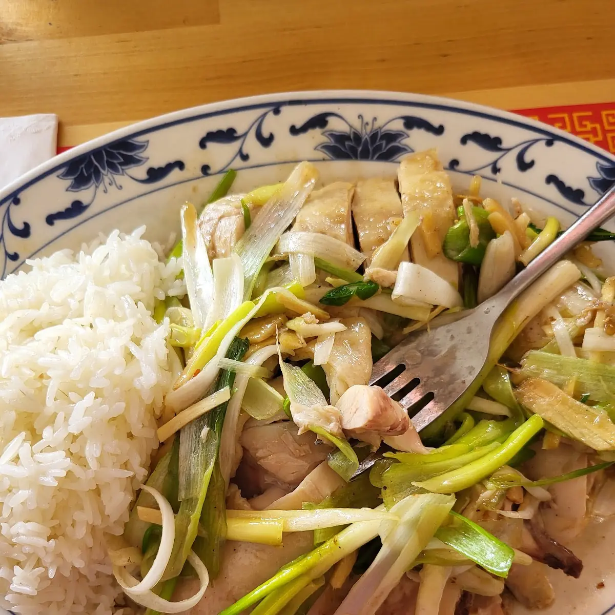 Steamed Chicken with Scallion
