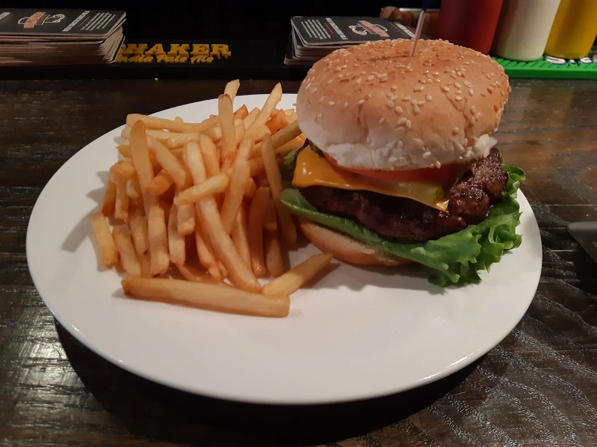 Burger & Fries