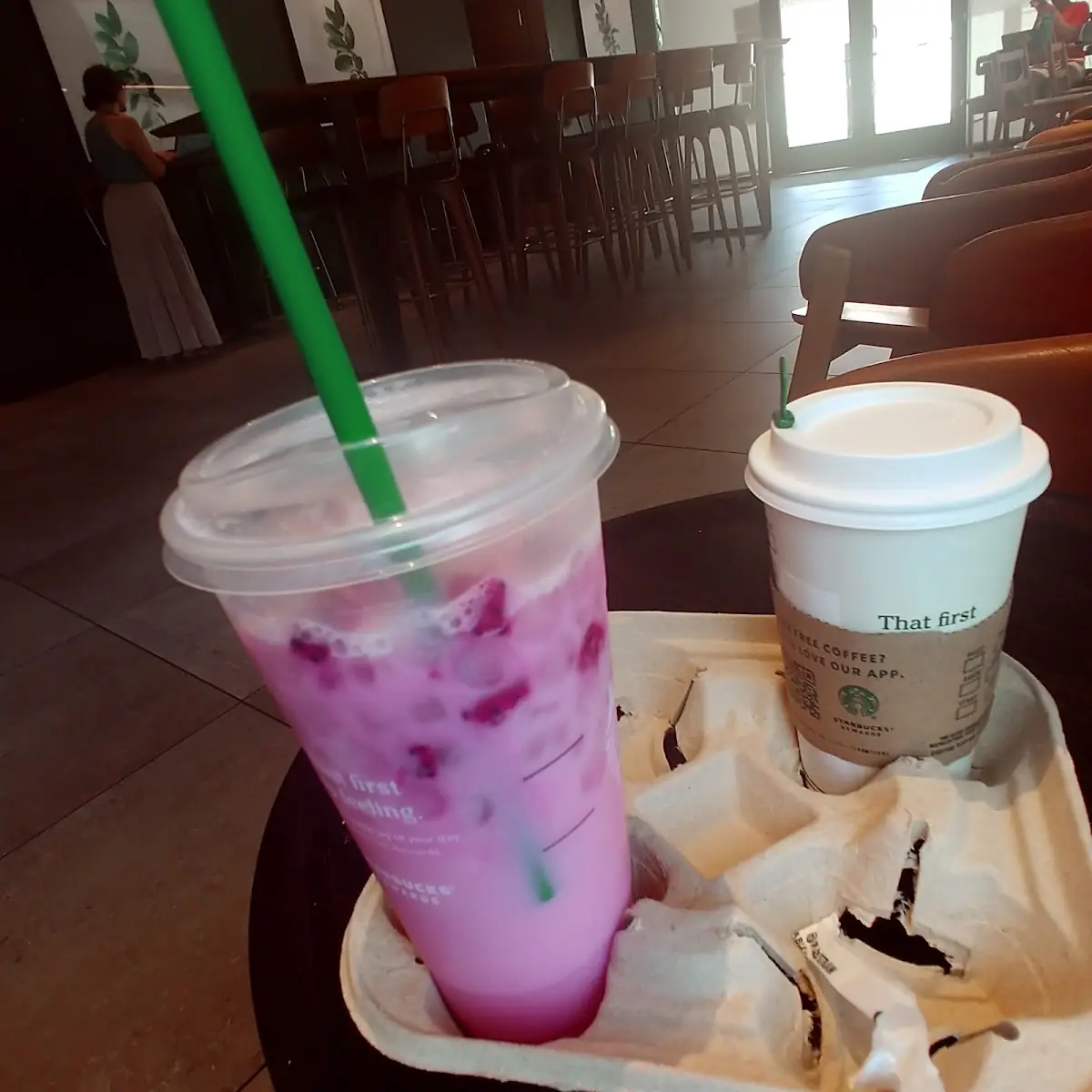 Dragon Drink Starbucks Refreshers Beverage