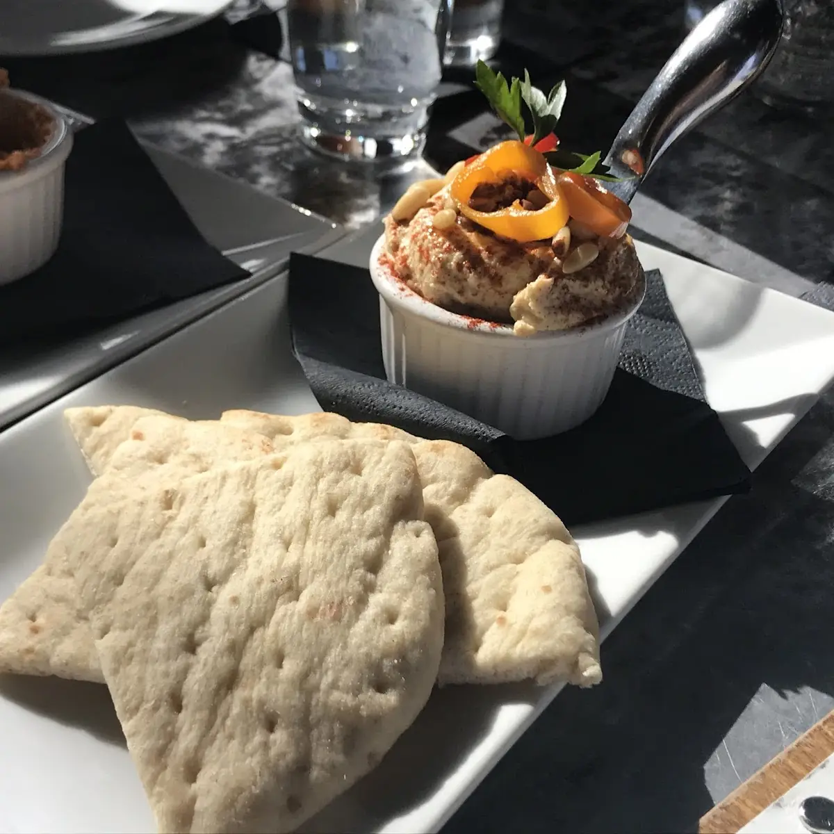 Hummus