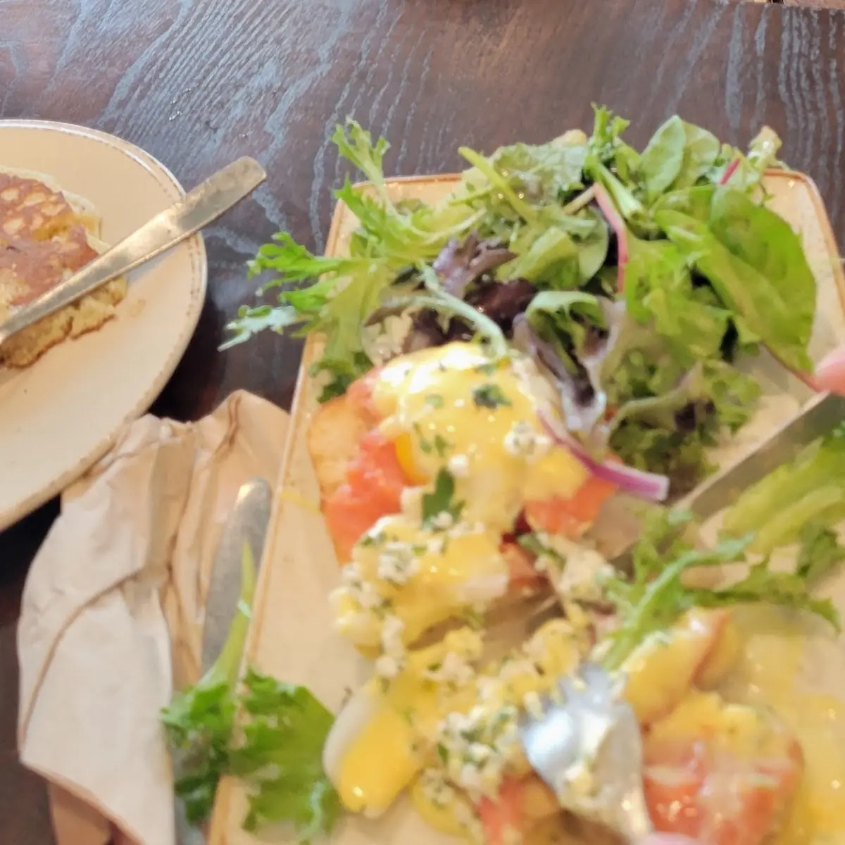 Salmon Benedict
