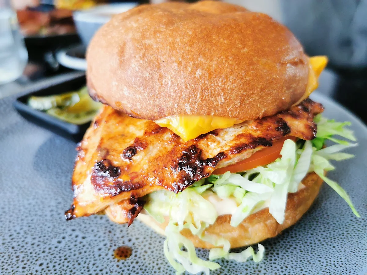 Grilled Chicken Burger