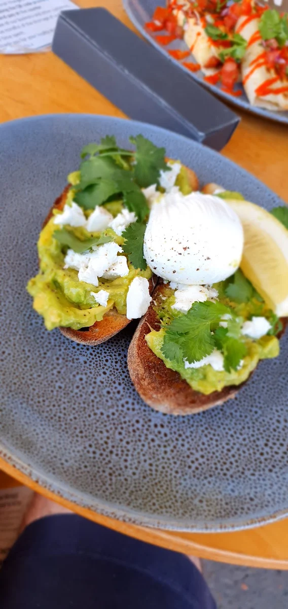 Smashed Avocado with Poached Egg