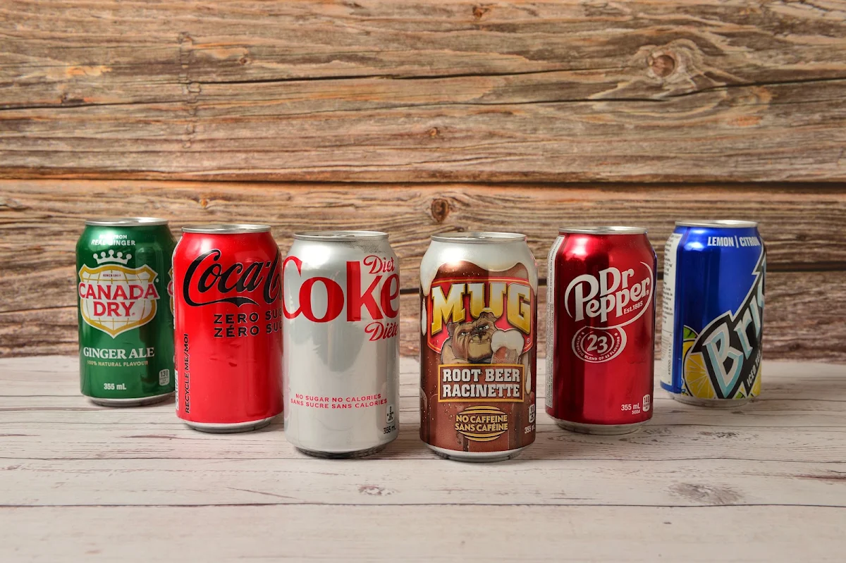 Cans, WingO Restaurant