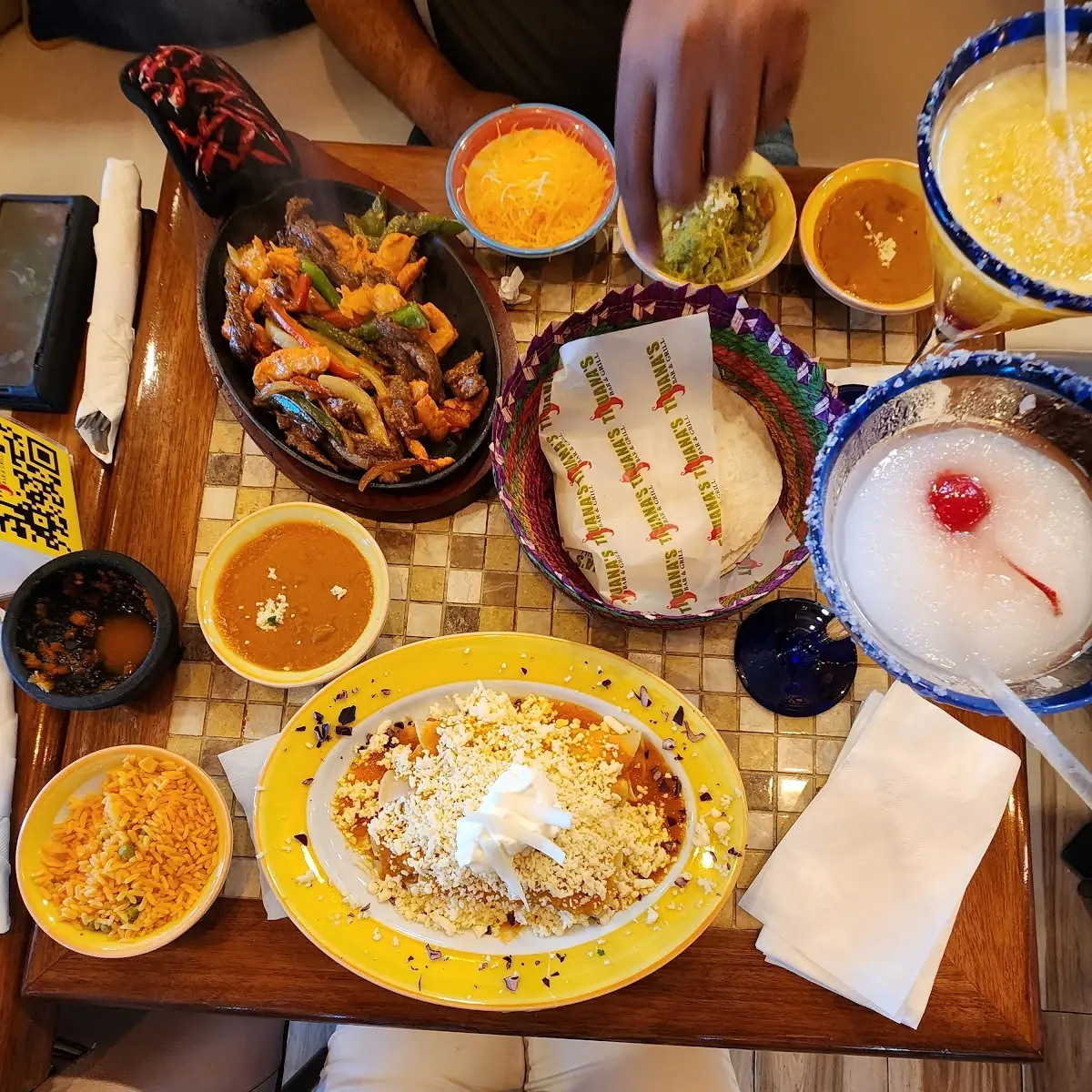 Enchiladas Pollo Salsa Verde