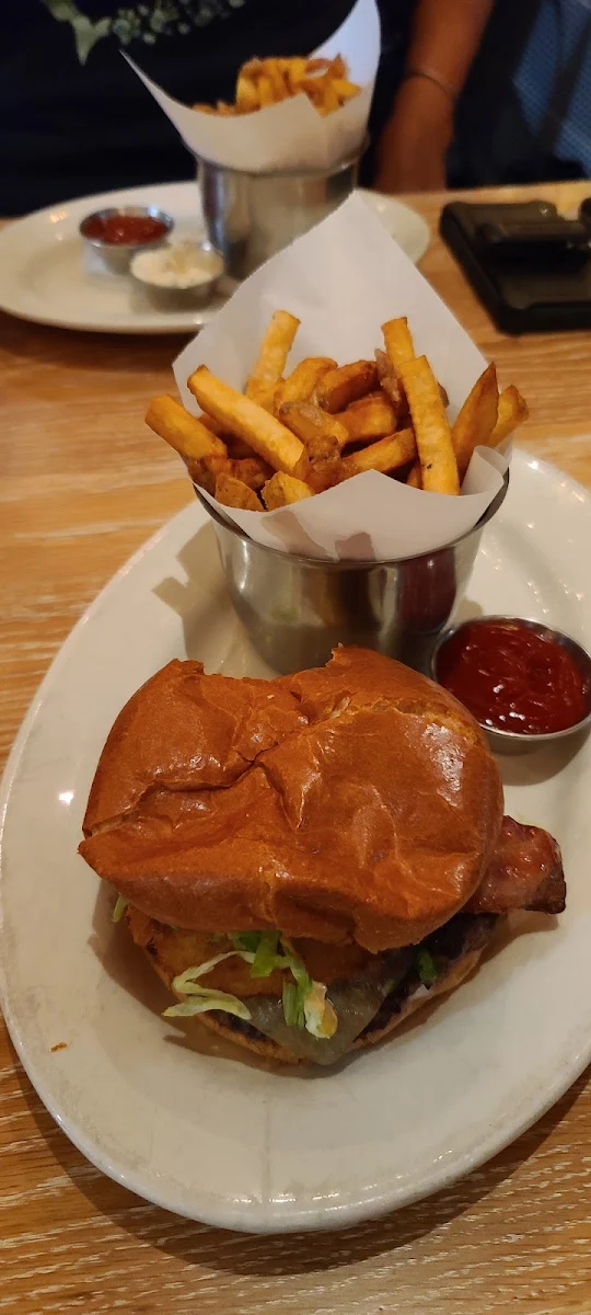 Butcher's Block Burger