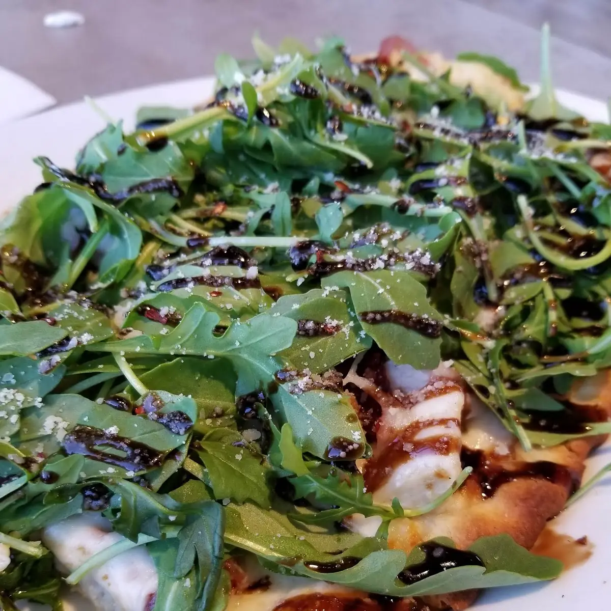 Flatbread Pizza Arugula and Chicken