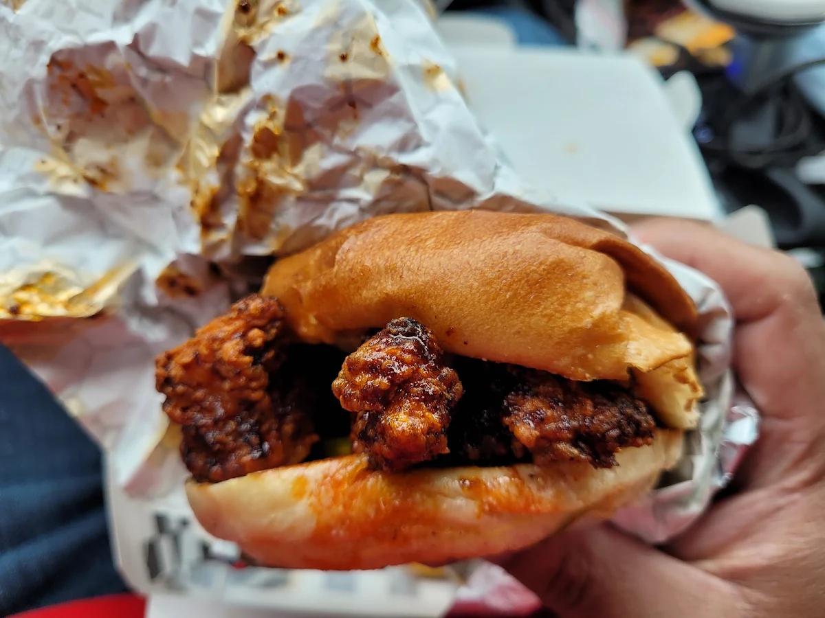 Highlights, Frankie's Nashville Hot Chicken