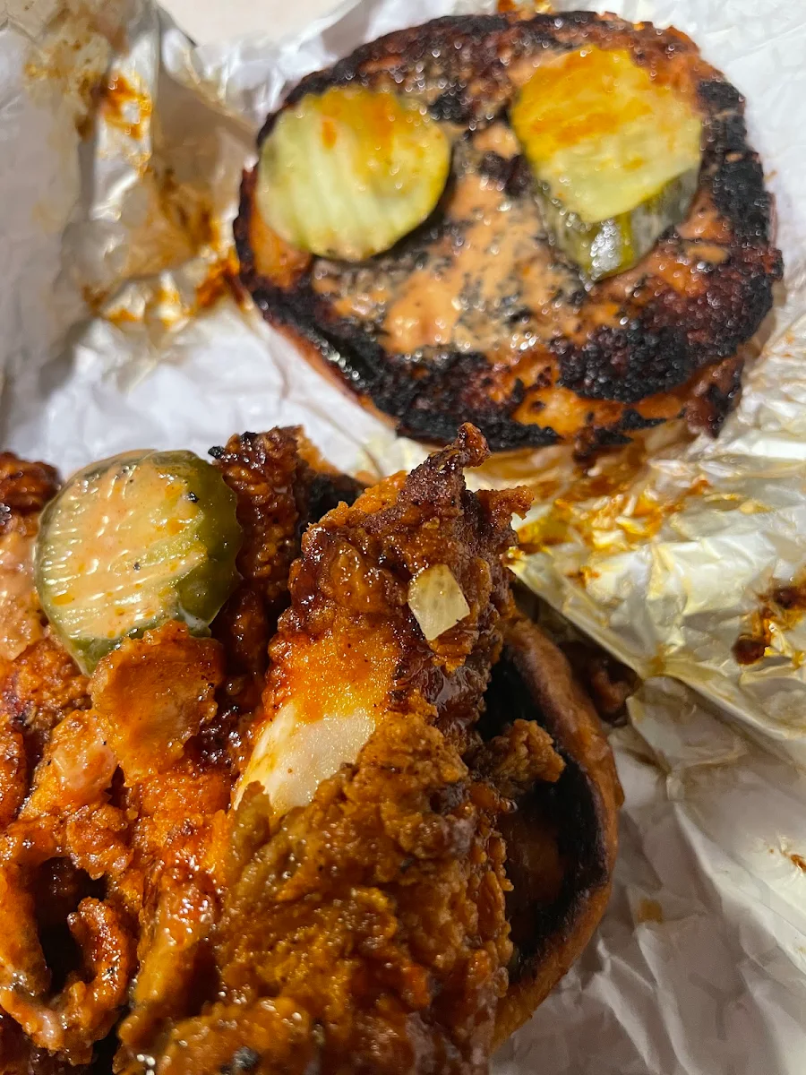 Highlights, Frankie's Nashville Hot Chicken