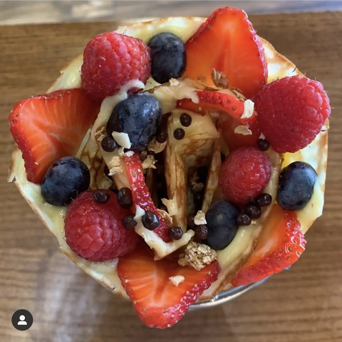 T Swirl Fruit Cocktail