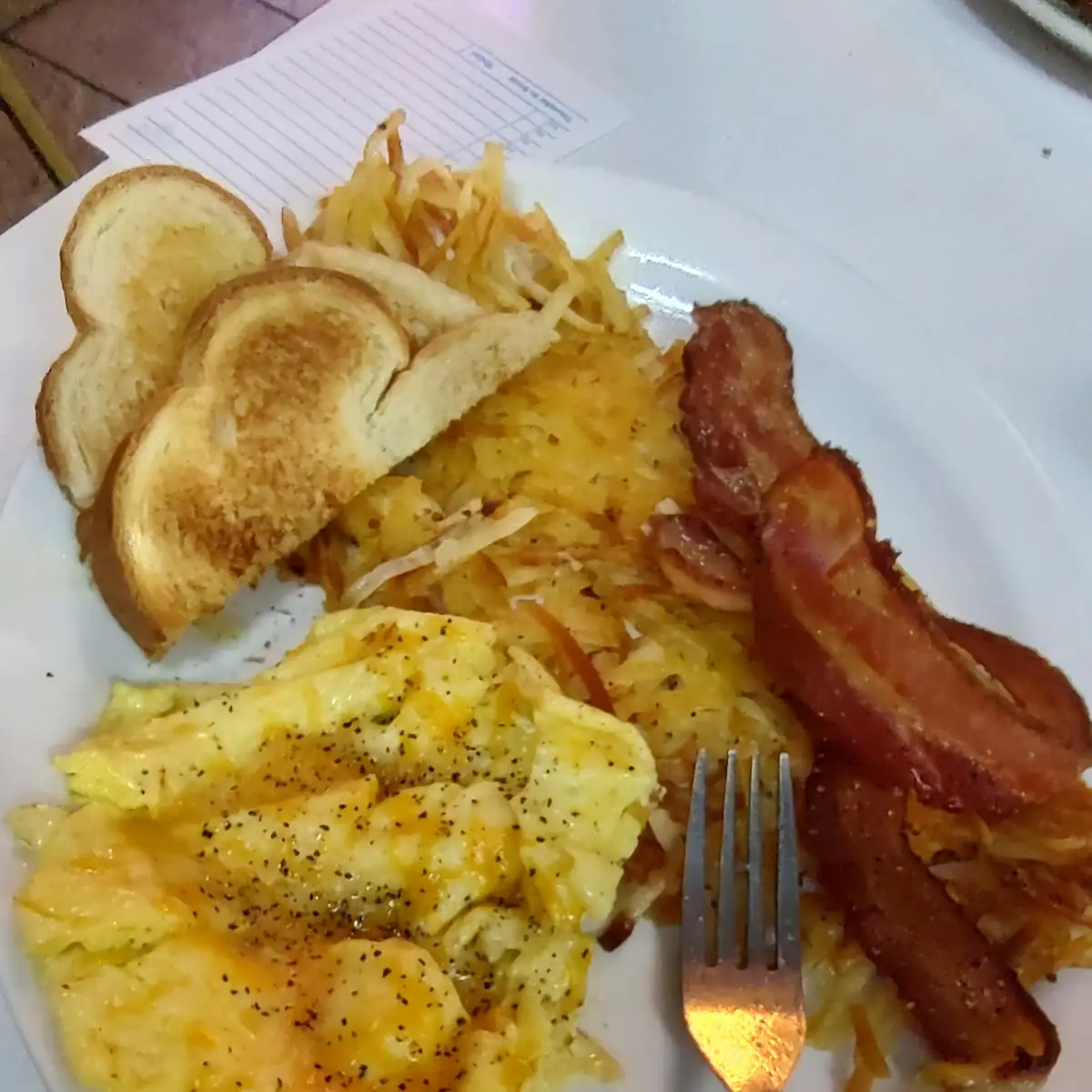 2eggs White Toast Hash Browns and Bacon
