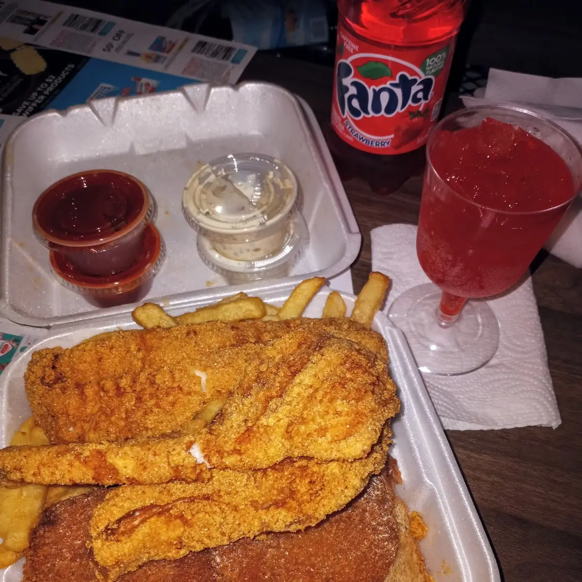 Red Snapped Crab Cakes & Fries