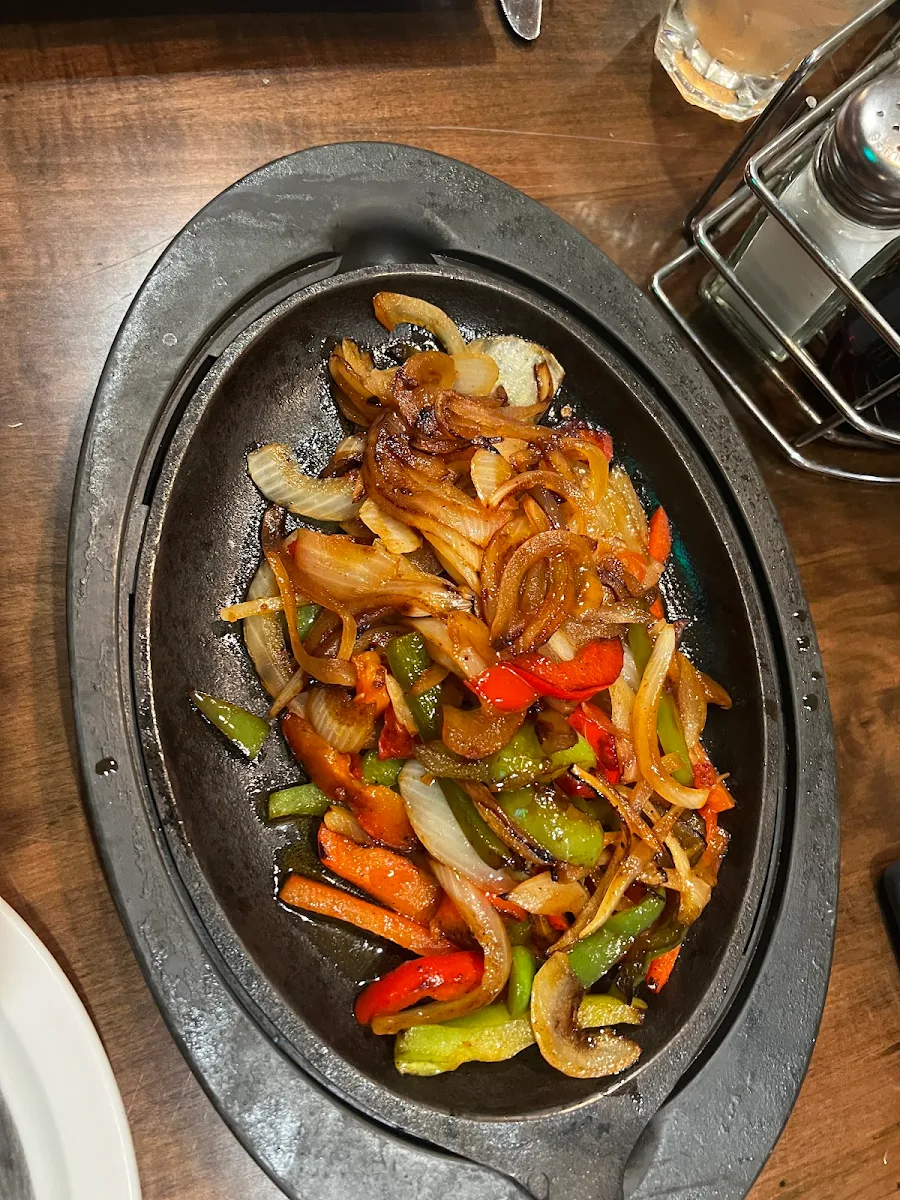 Fajitas, Gabby's - Isabella Hotel