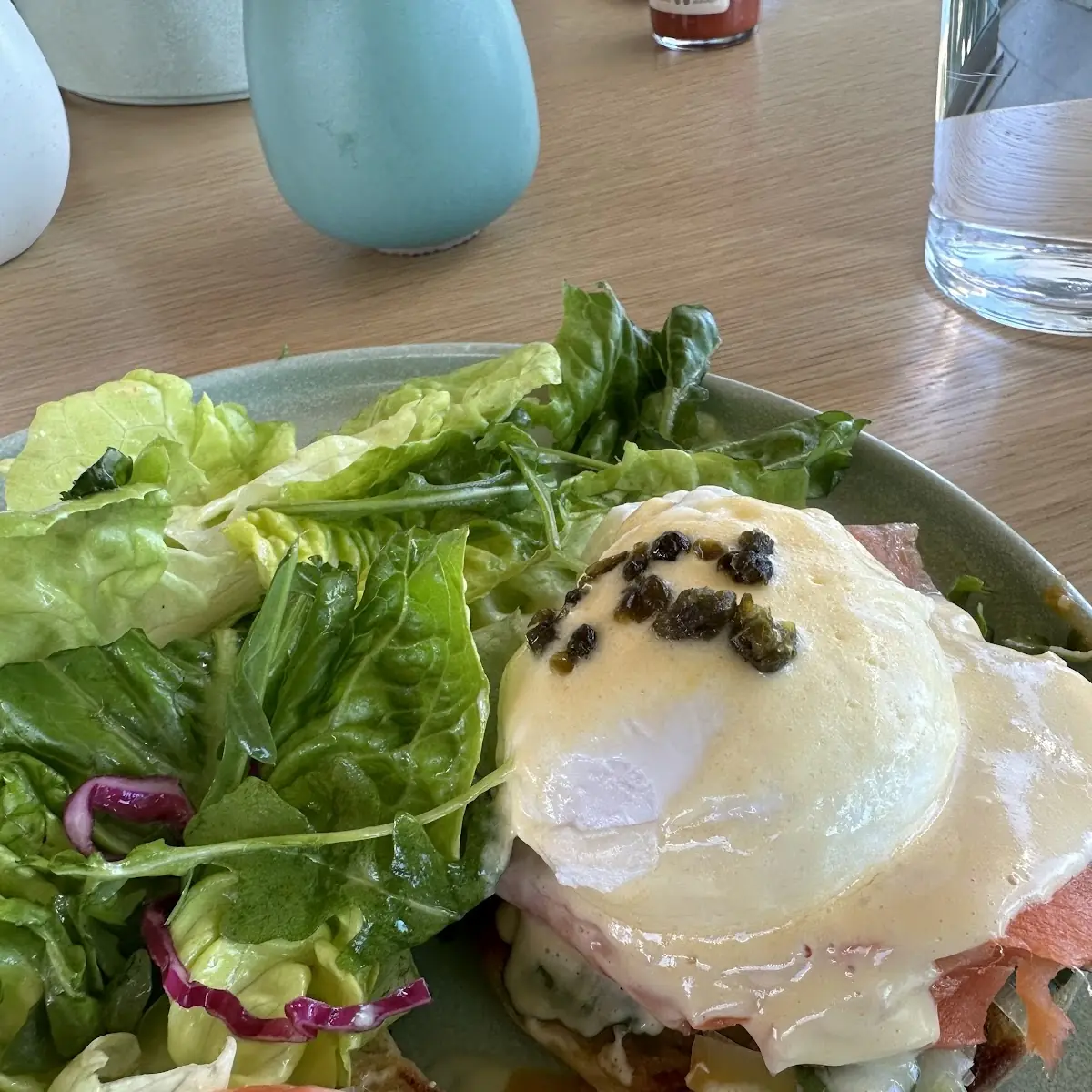 Salmon Benedict