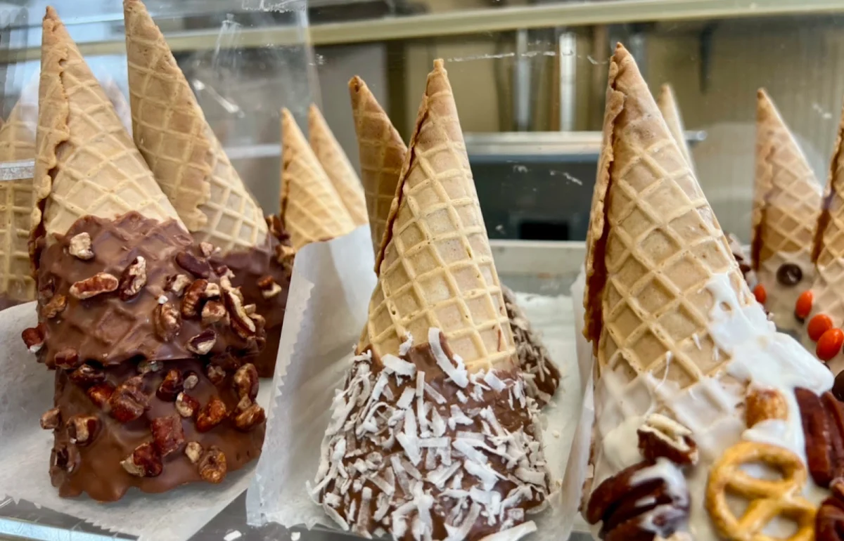 Chocolate Dipped Cones