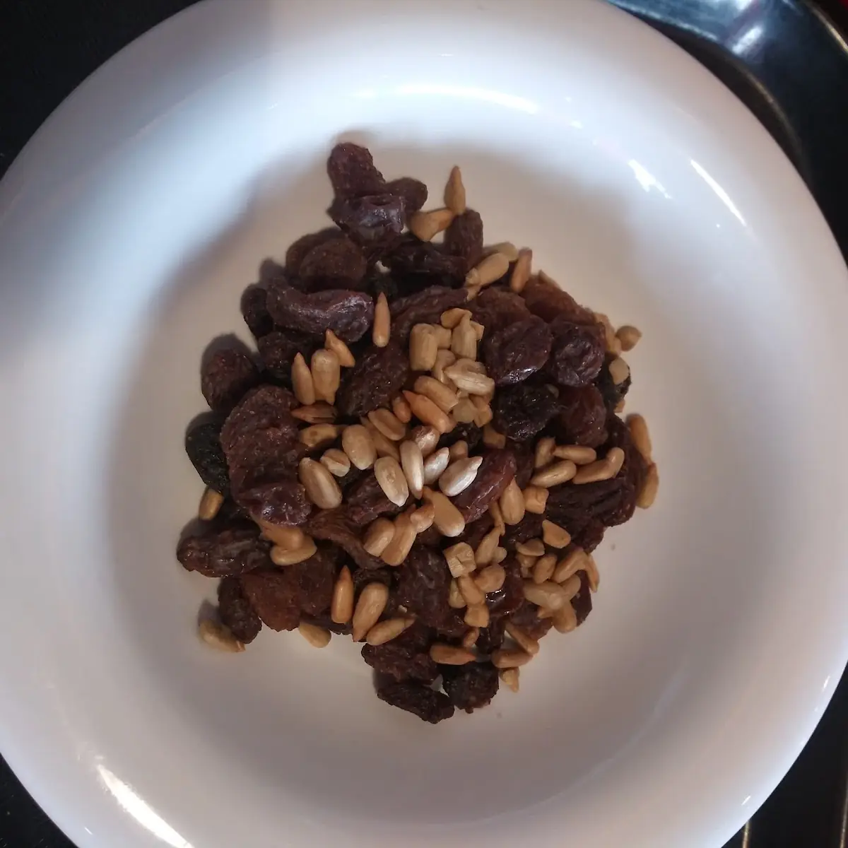 Raisins and Pumpkin Seeds