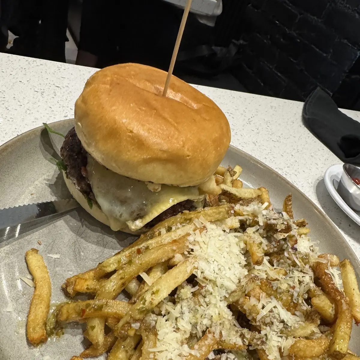 Crispy Chicken with Garlic Fries