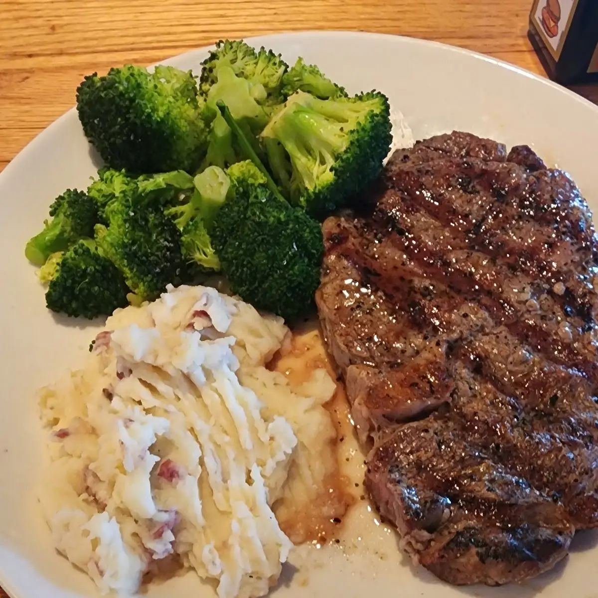 Ribeye Steak with Garlic Mashed Potatoes