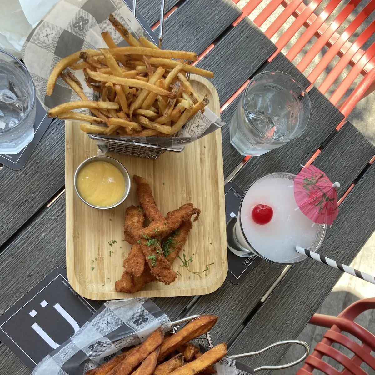Chicken Strips with Fries Truffle
