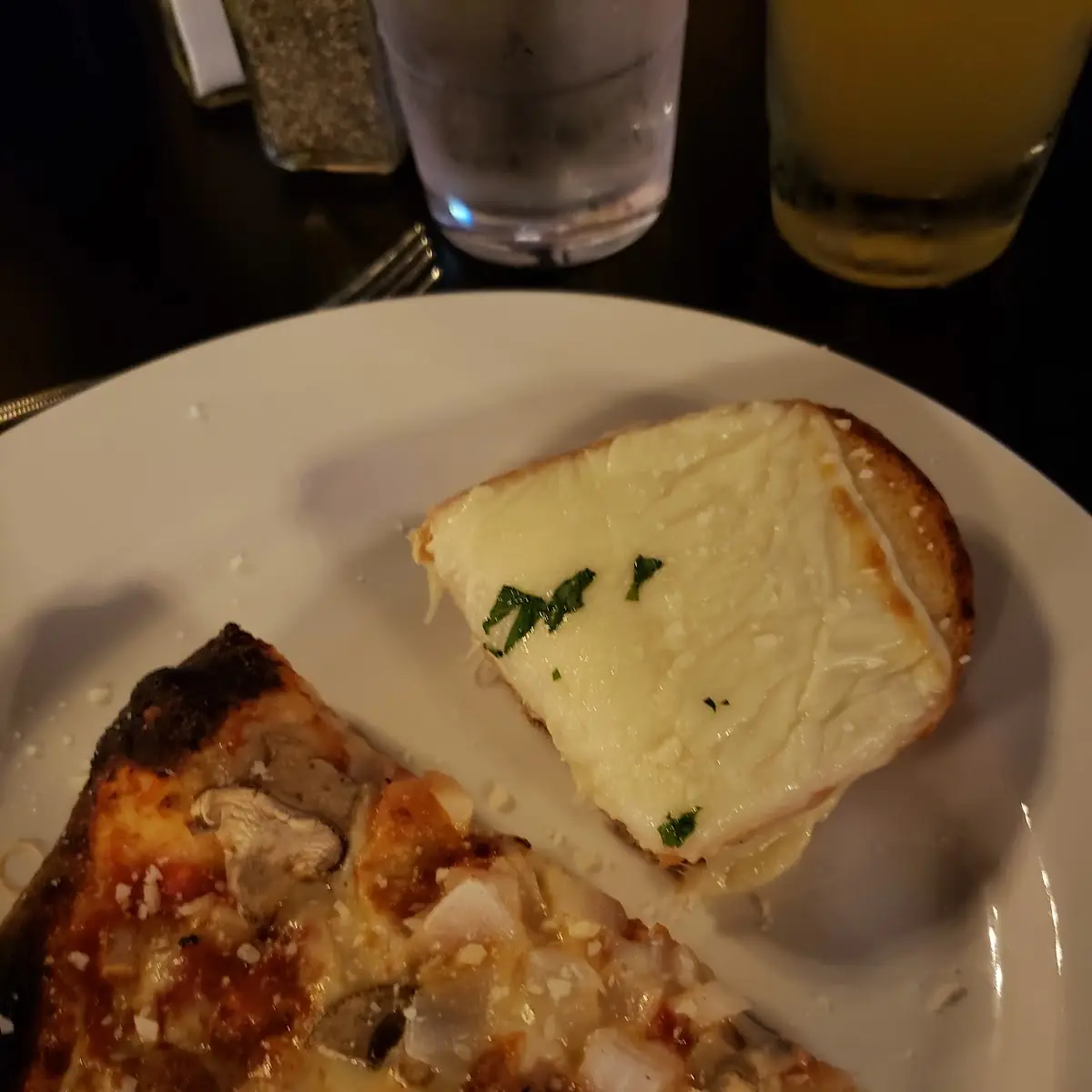 Uncle Paulie's Classic Pizza and Cheesy Garlic Bread