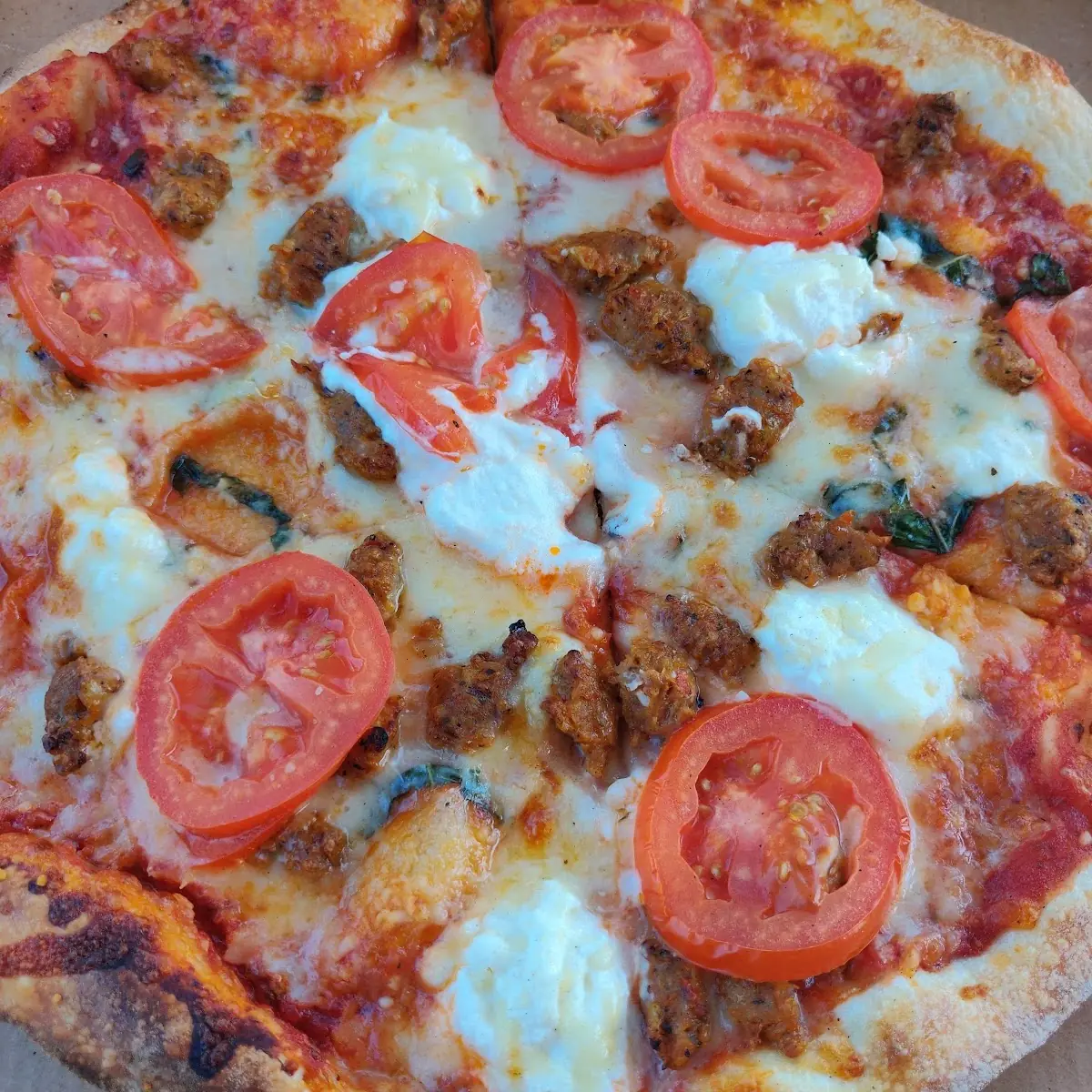 Sizzlin' Chicken Sausage Pizza