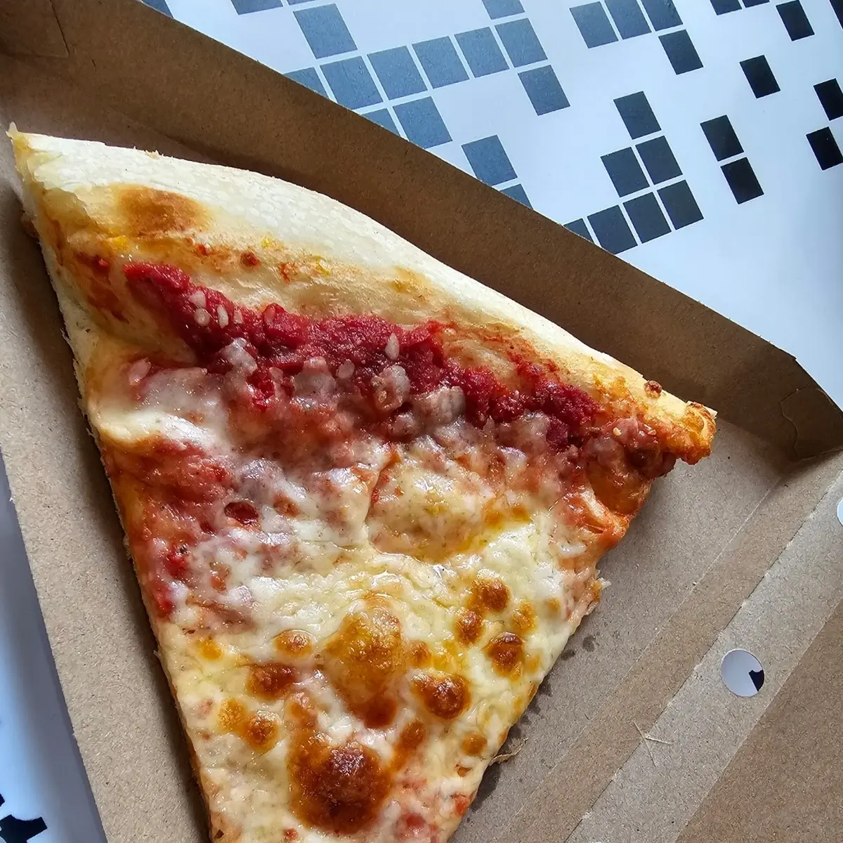 NY Style Cheese Pizza Slice