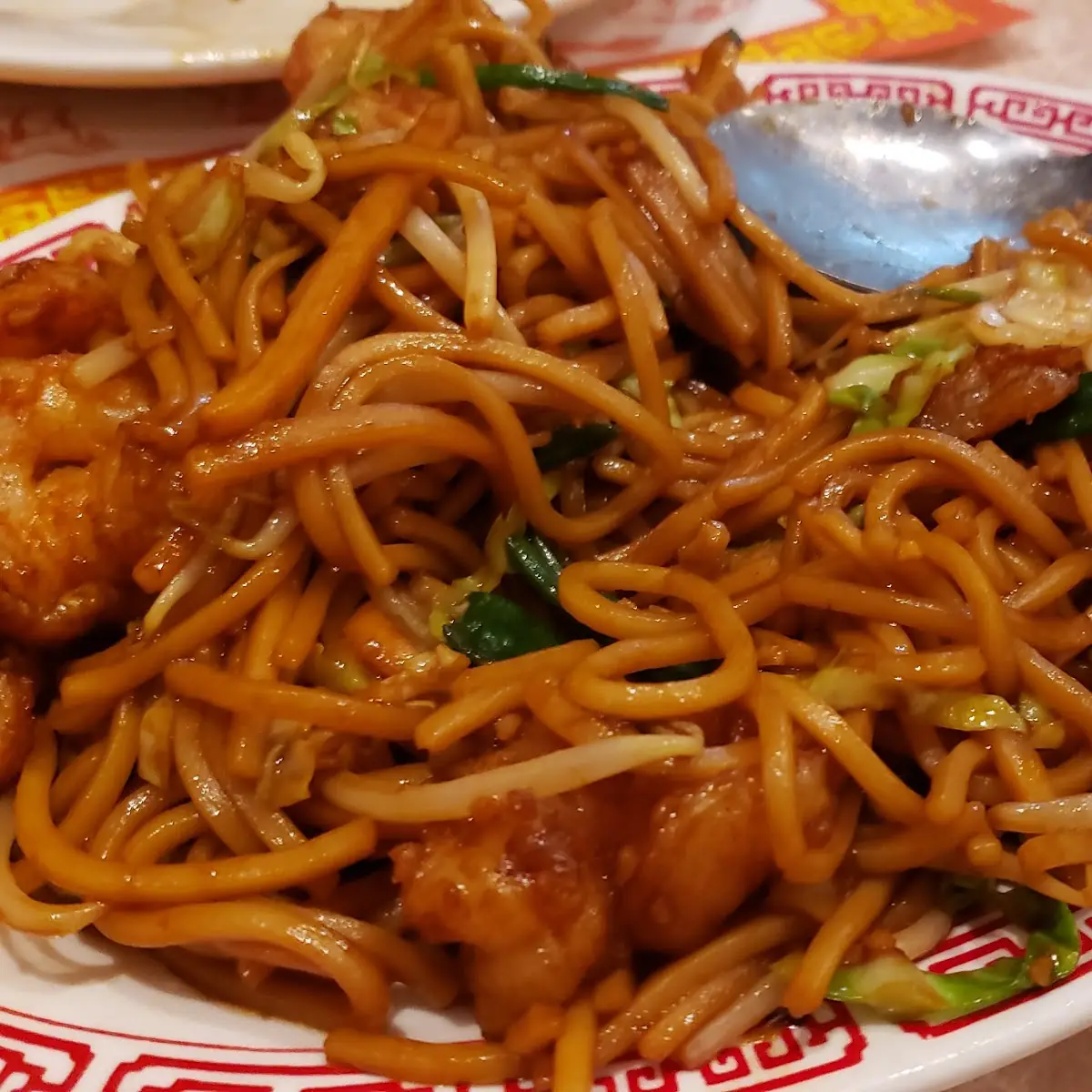 Beef Lo Mein Combo Platter