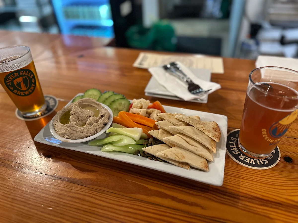 Hummus Plate