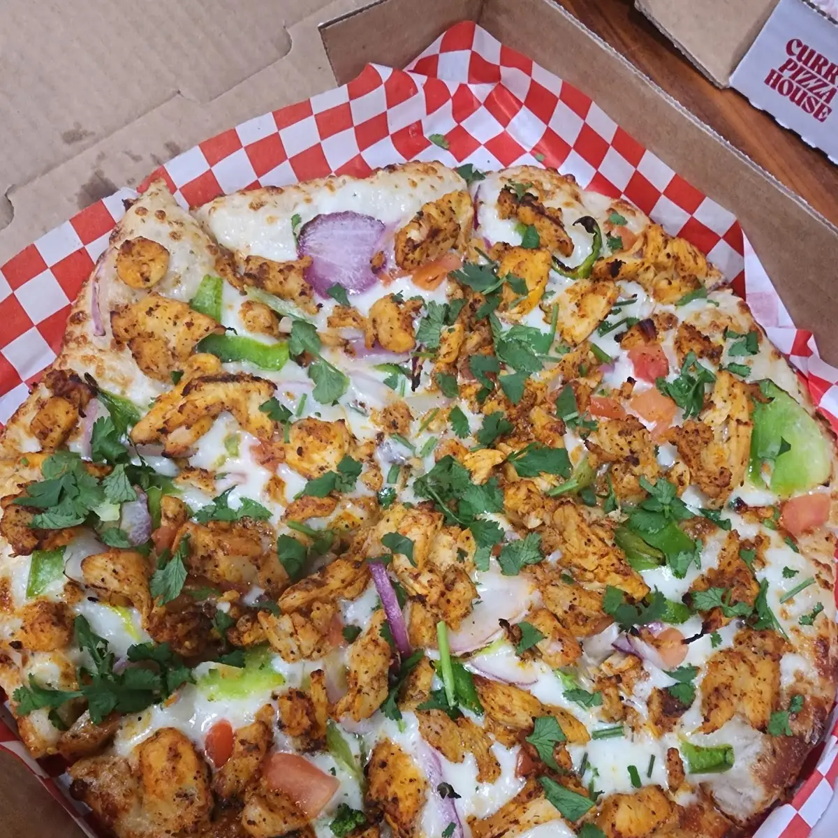 Tandoori Chicken Pizza