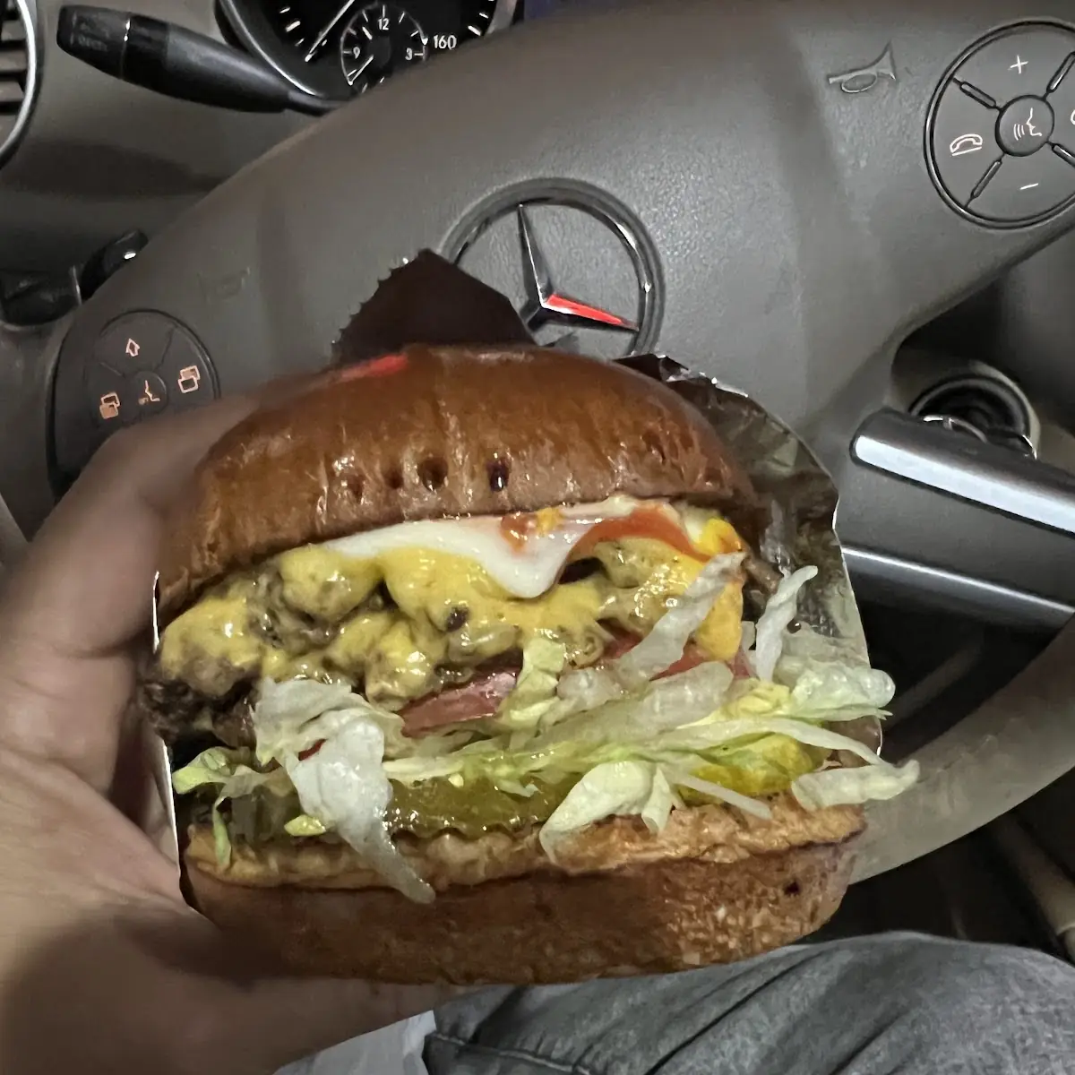 Classic American Cheeseburger