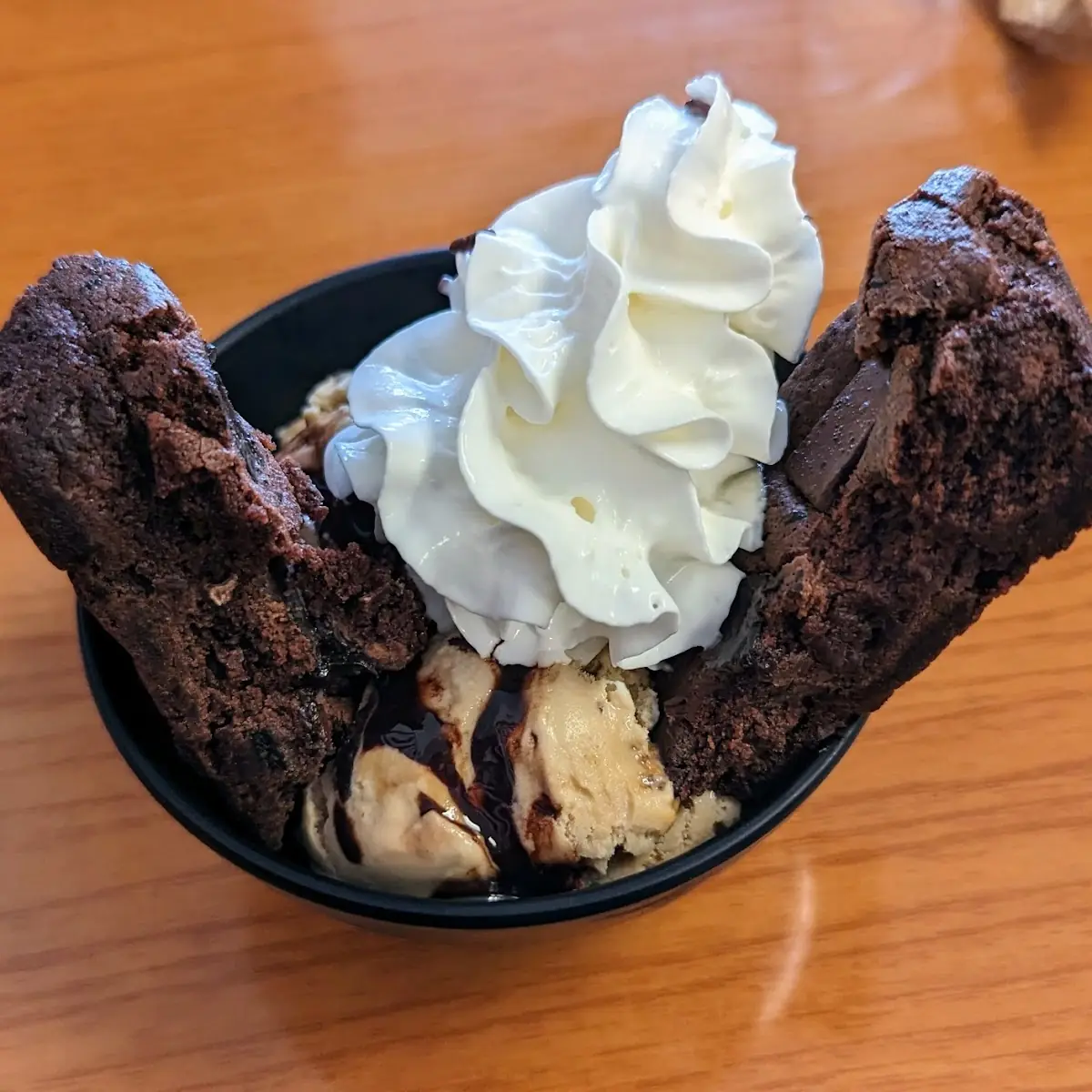 Brownie Sundae