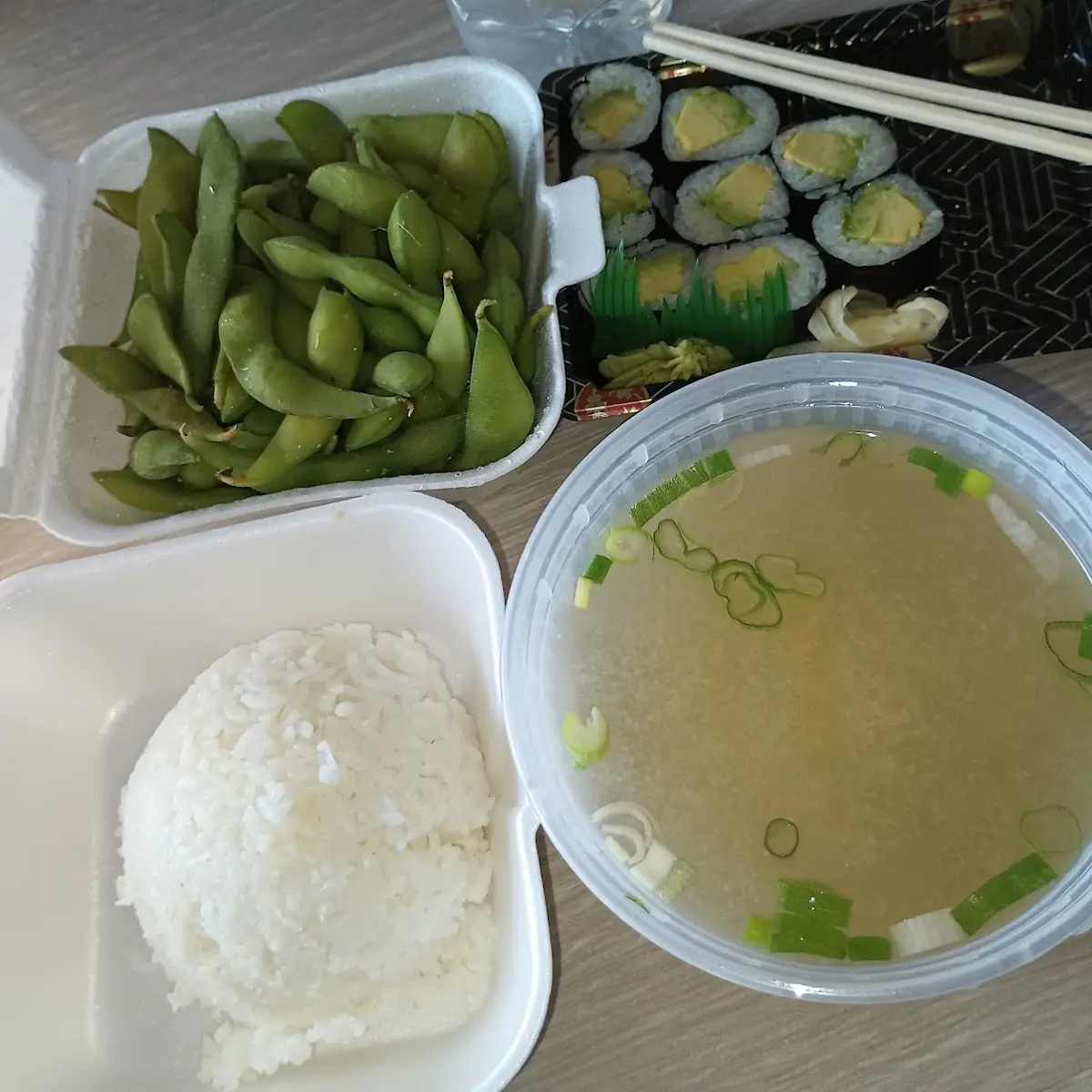 Edamame Miso Soup White Rice & Avocado Roll