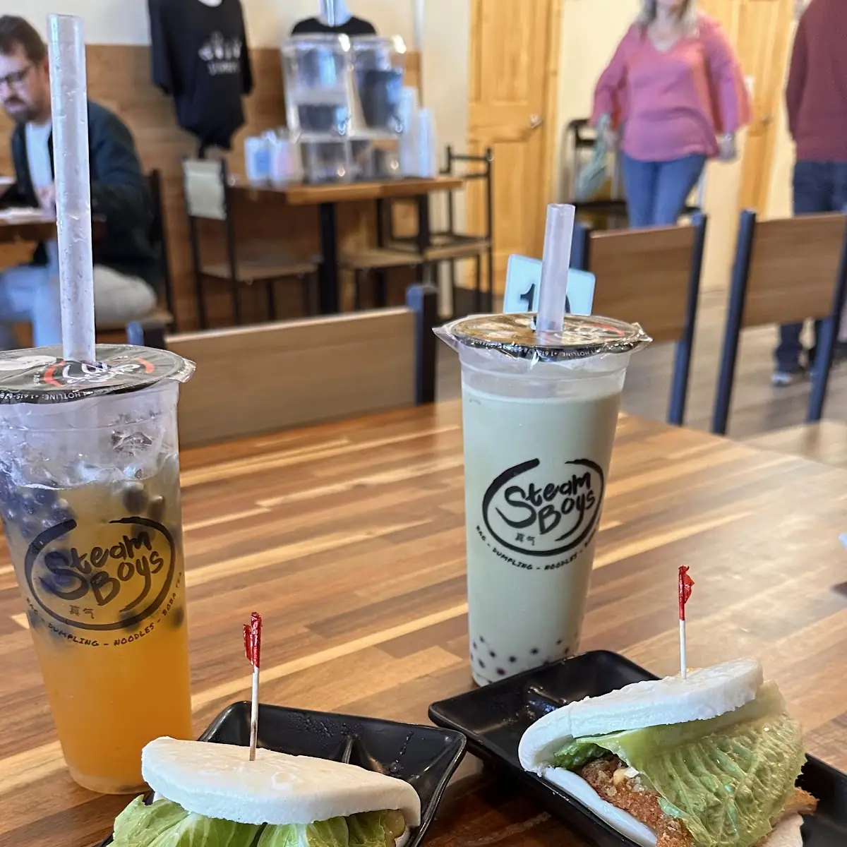 Roasted Chicken Gua Bao 烤鸡刈包
