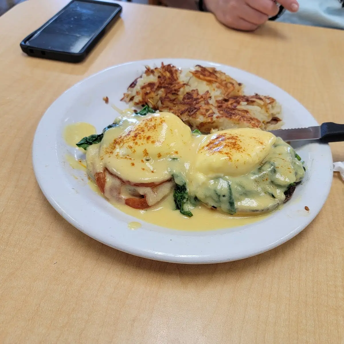 Crab Cake Benedict