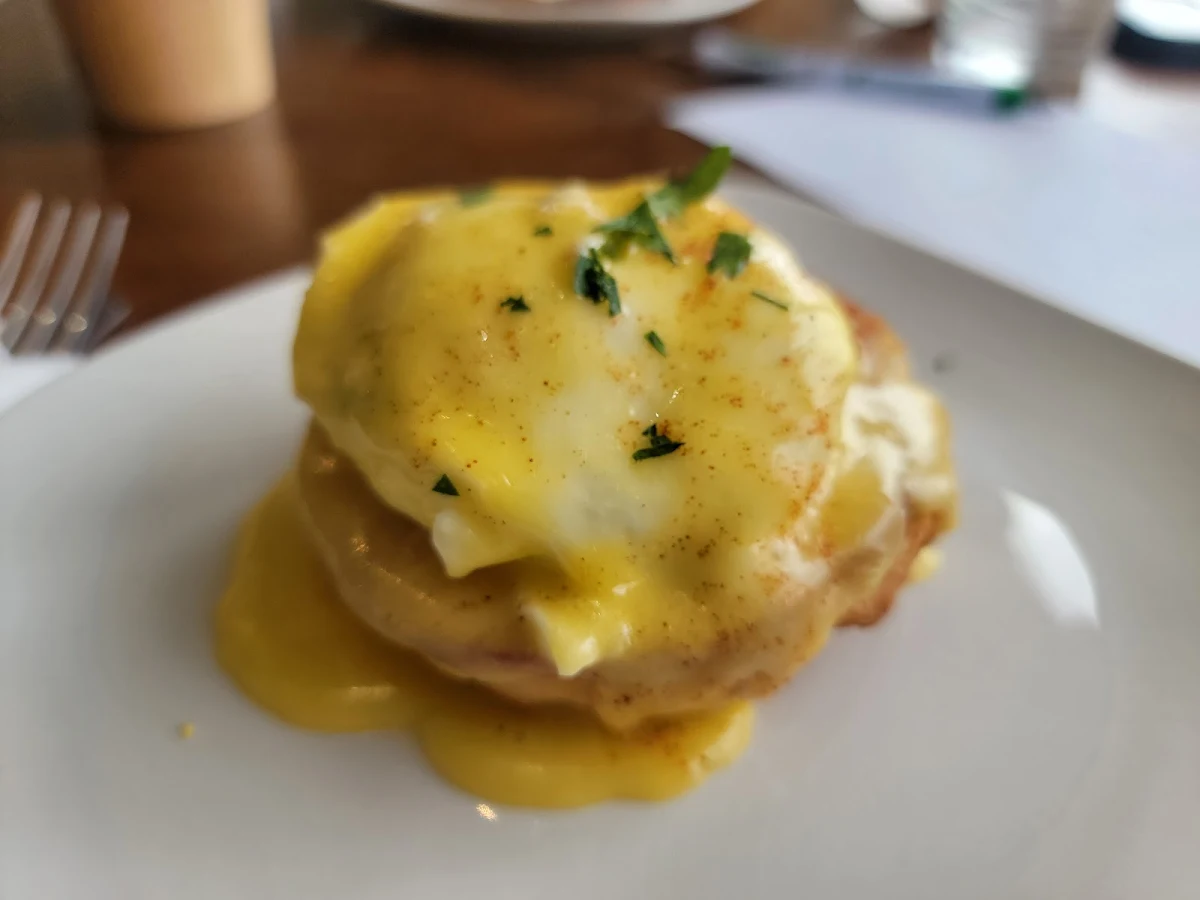 Eggs Benedict