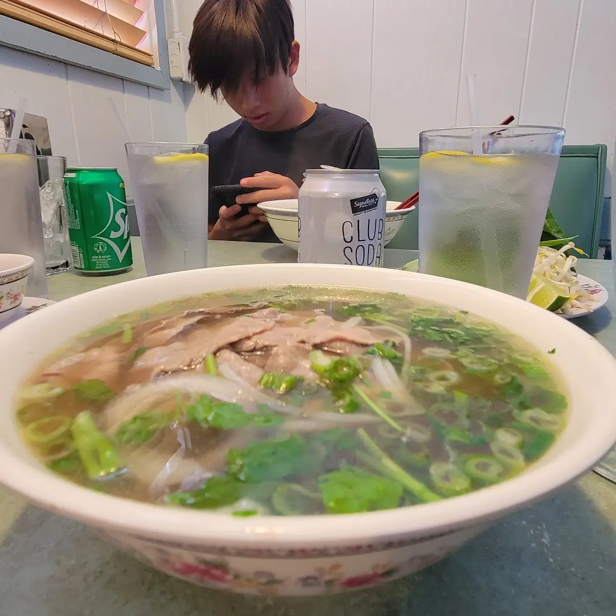 Pho Tai