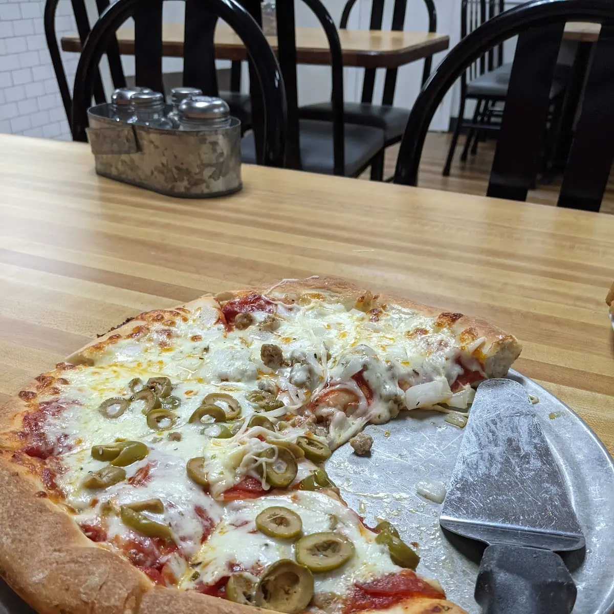 Deep Dish Pizza