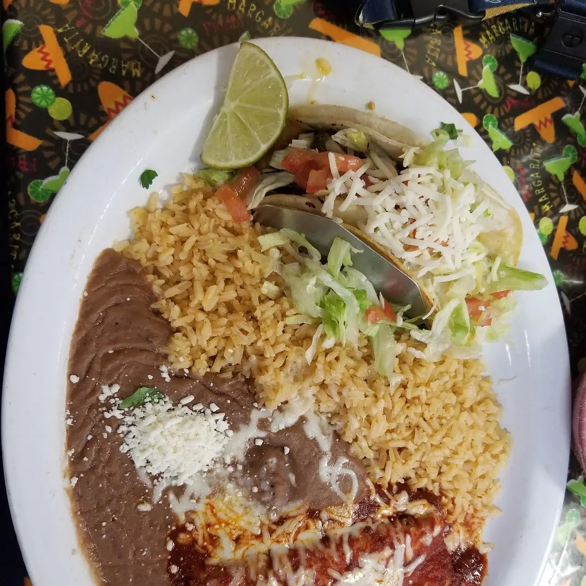 Mole Enchiladas Y Chiles Rellenos
