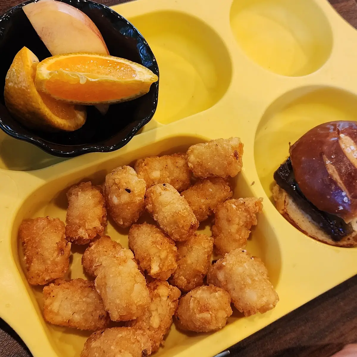 Kids Cheeseburger