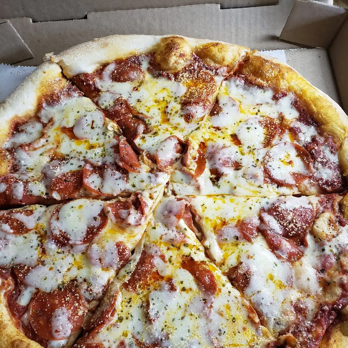 14 Inch Pepperoni Pizza