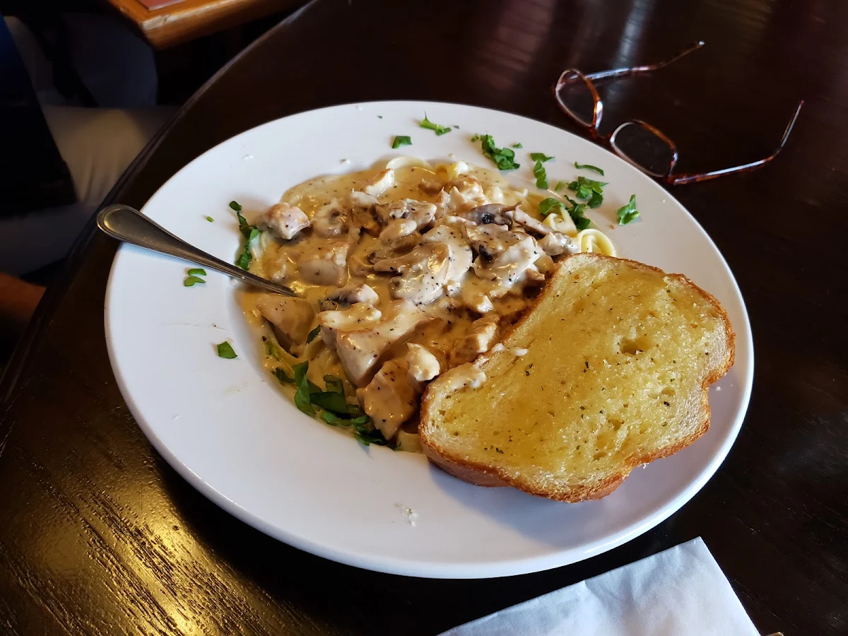 Chicken Fettuccini with Mushrooms