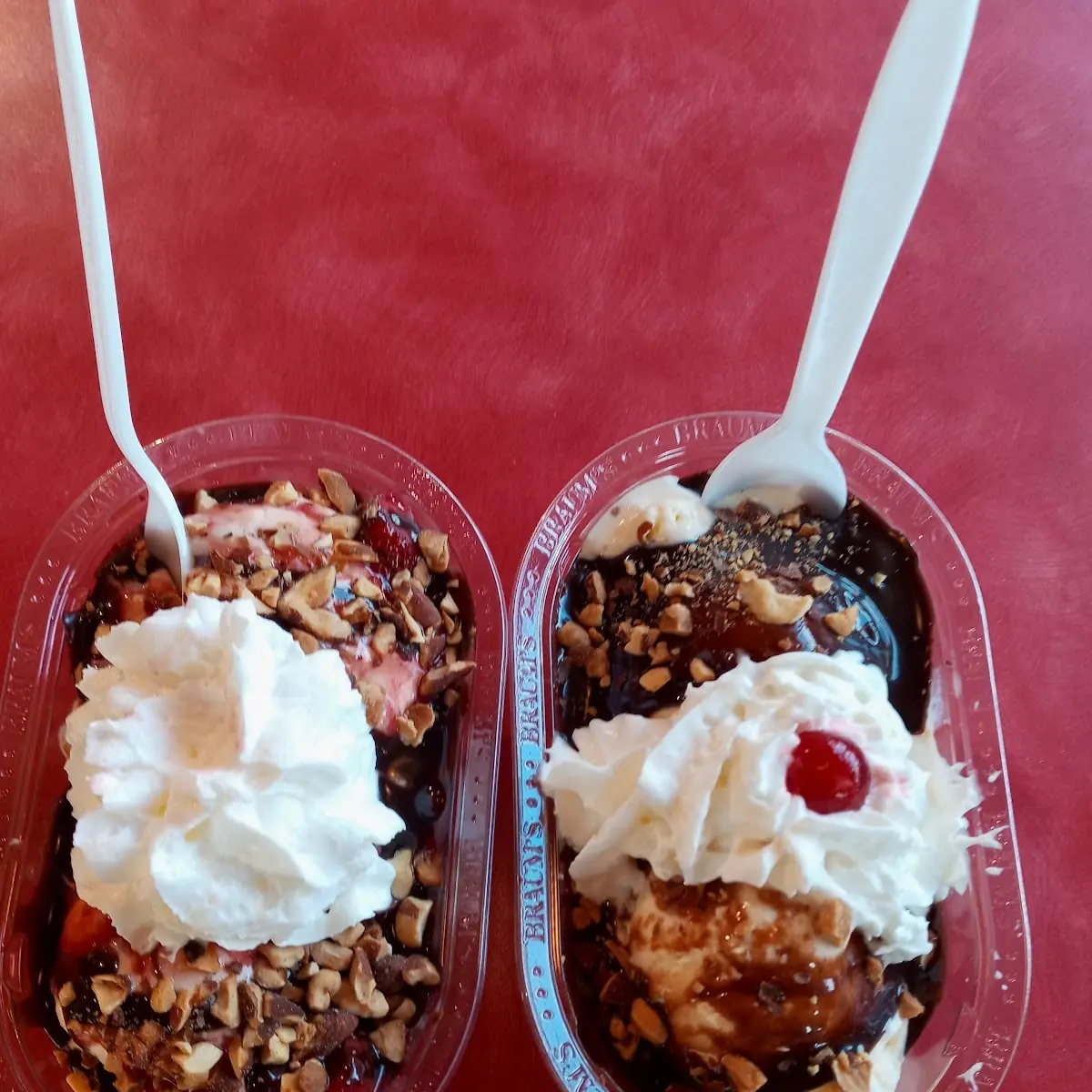 Hot Fudge Sundaes