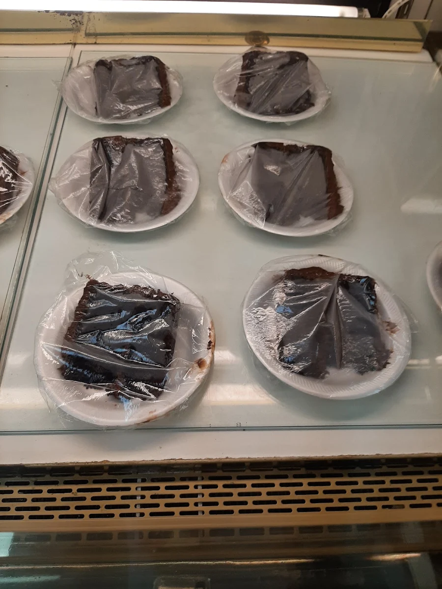 Extra Moist Hershey's Chocolate Cake