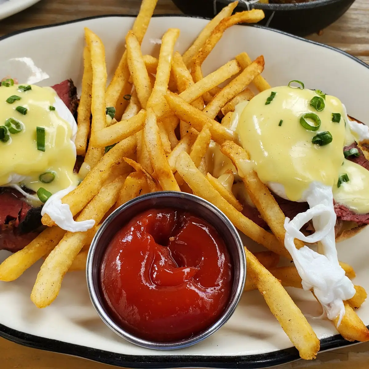 Eggs Benedict